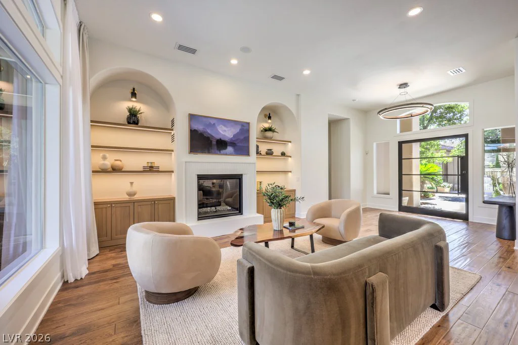 308 Bayswater, Las Vegas, NV 89145