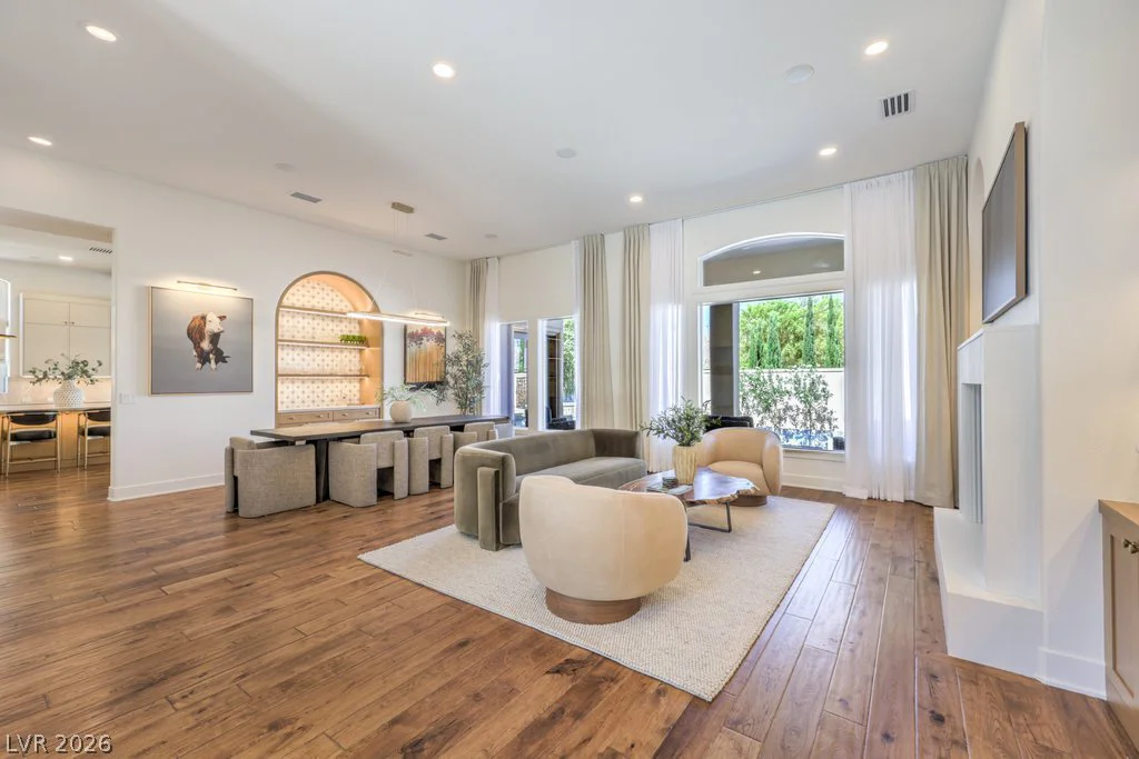 308 Bayswater, Las Vegas, NV 89145