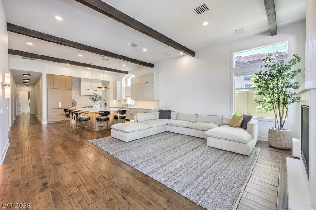 308 Bayswater, Las Vegas, NV 89145