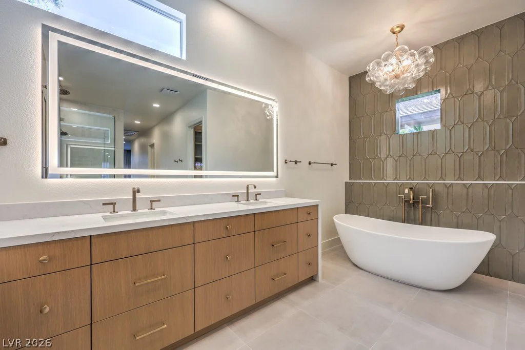 308 Bayswater, Las Vegas, NV 89145