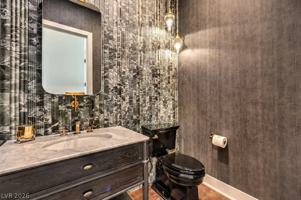 308 Bayswater, Las Vegas, NV 89145