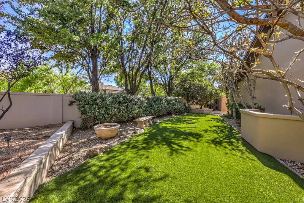 308 Bayswater, Las Vegas, NV 89145