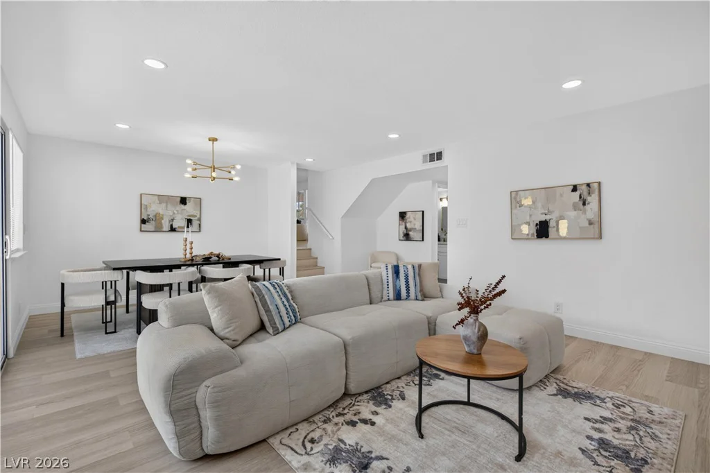 4055 Pequeno, Las Vegas, NV 89120