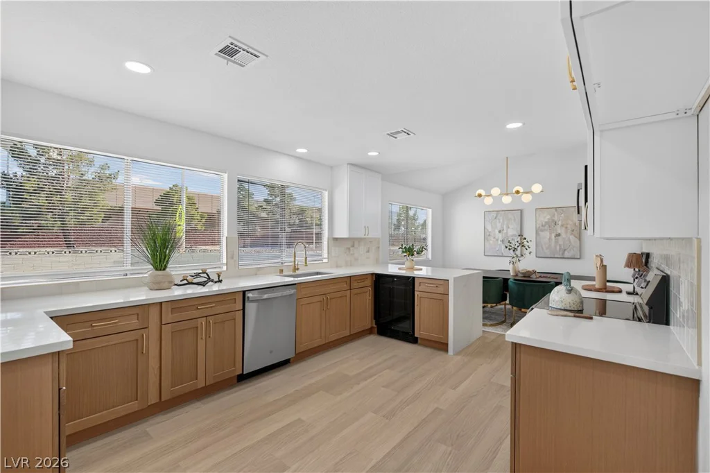 4055 Pequeno, Las Vegas, NV 89120