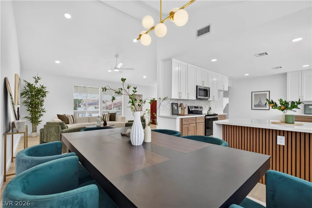 4055 Pequeno, Las Vegas, NV 89120