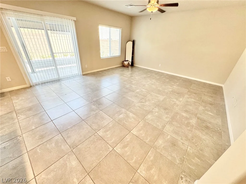 7526 Pink Mimosa, Las Vegas, NV 89113