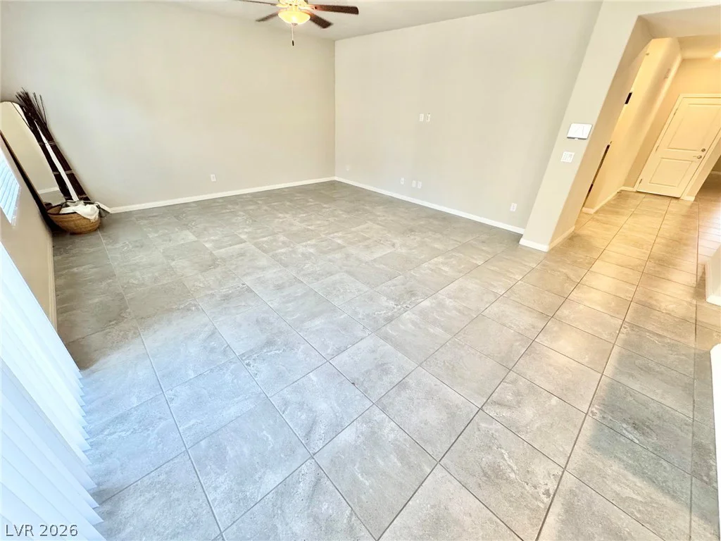 7526 Pink Mimosa, Las Vegas, NV 89113