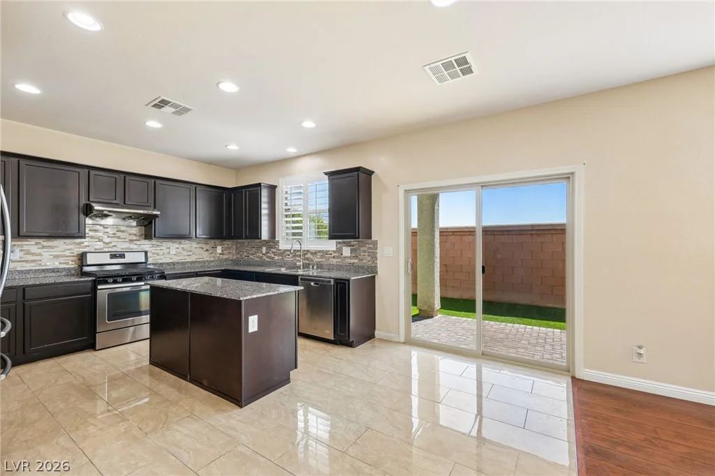 84 Marco Island, Las Vegas, NV 89148
