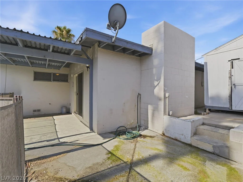 1810 Renada, North Las Vegas, NV 89030