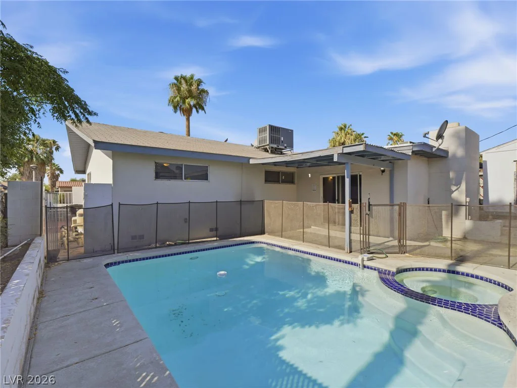 1810 Renada, North Las Vegas, NV 89030