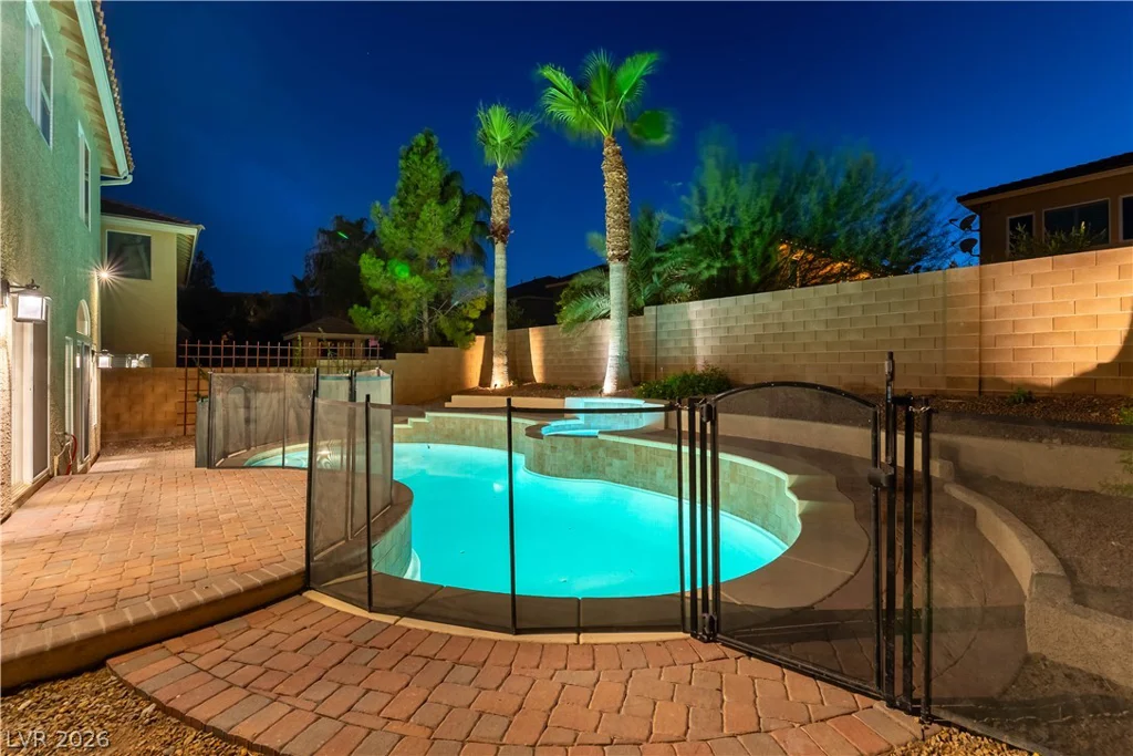 11003 Royal Highlands, Las Vegas, NV 89141