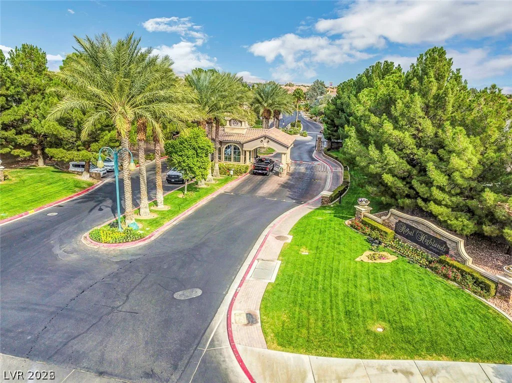 11003 Royal Highlands, Las Vegas, NV 89141