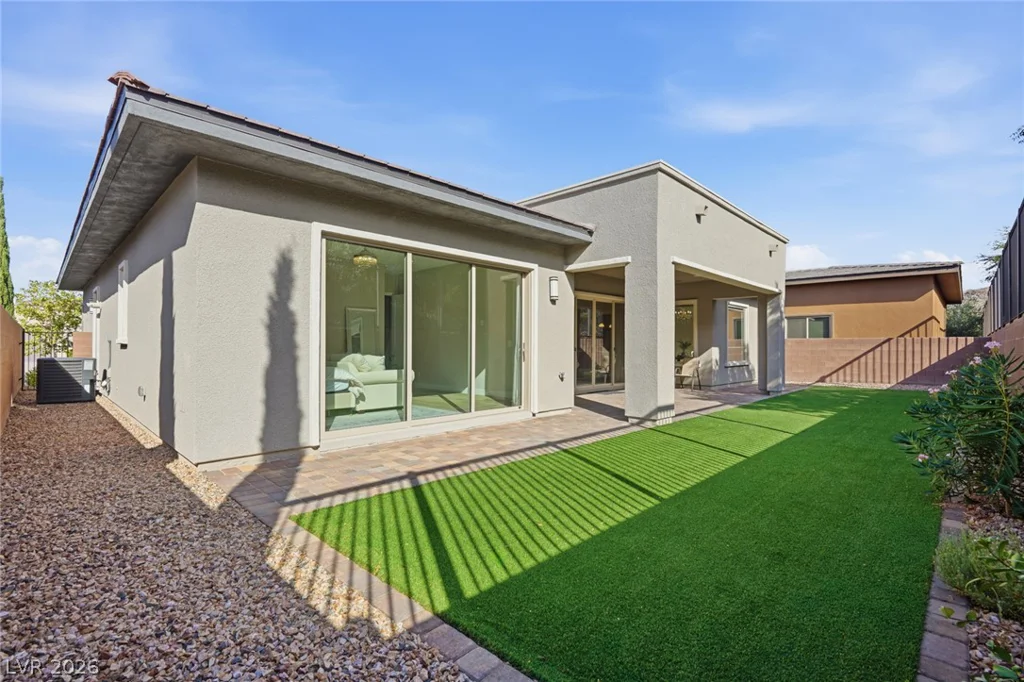 6783 Regency Valley, Las Vegas, NV 89148