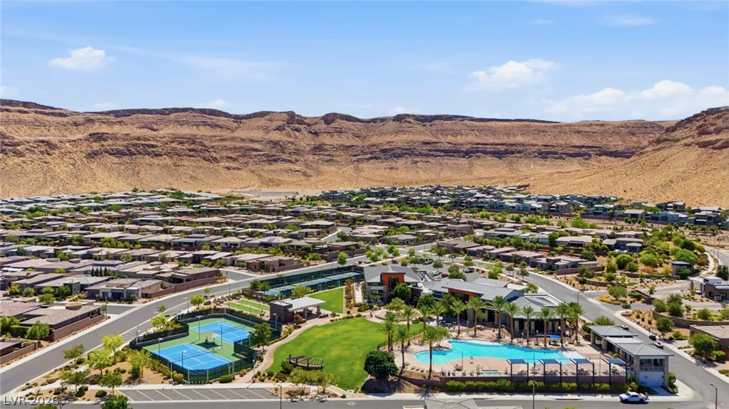 6783 Regency Valley, Las Vegas, NV 89148
