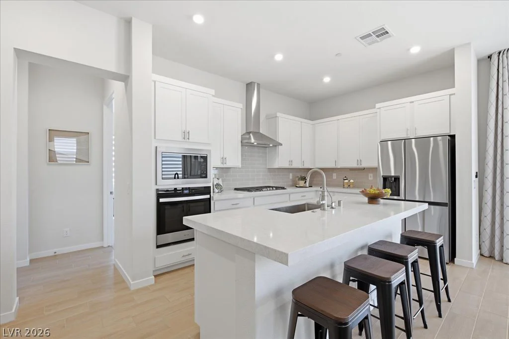 847 Eaton Falls, Henderson, NV 89011