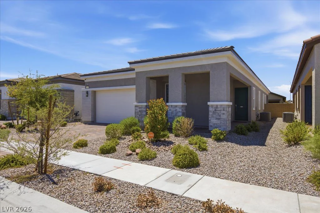 847 Eaton Falls, Henderson, NV 89011