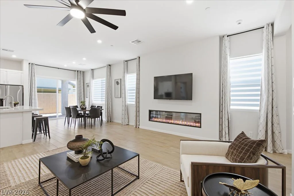 847 Eaton Falls, Henderson, NV 89011