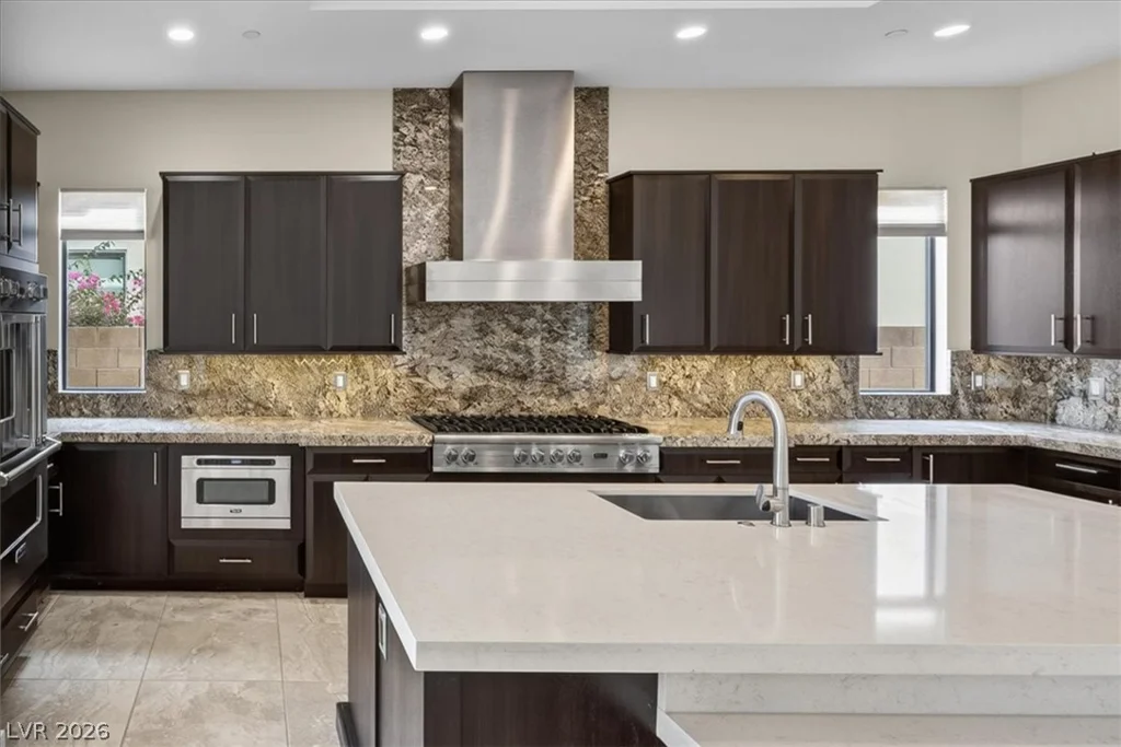 72 Bella Lago, Henderson, NV 89011