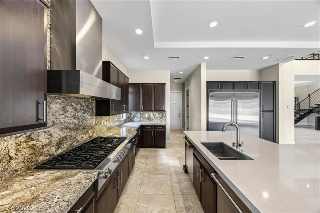 72 Bella Lago, Henderson, NV 89011