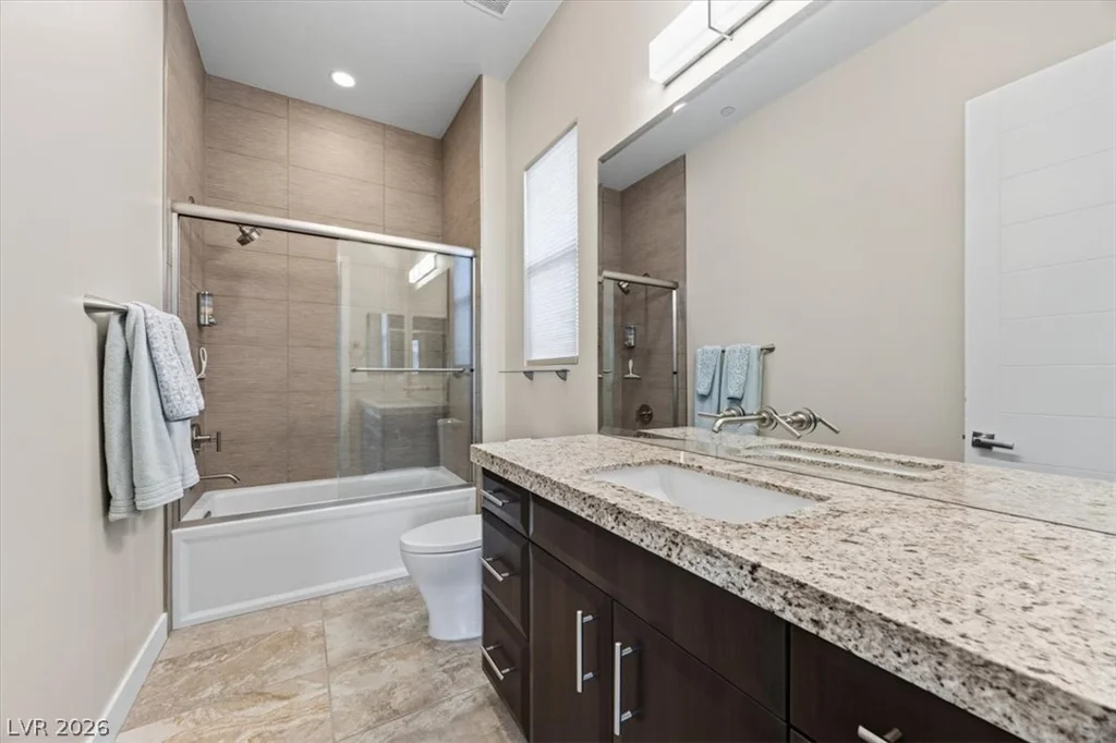 72 Bella Lago, Henderson, NV 89011