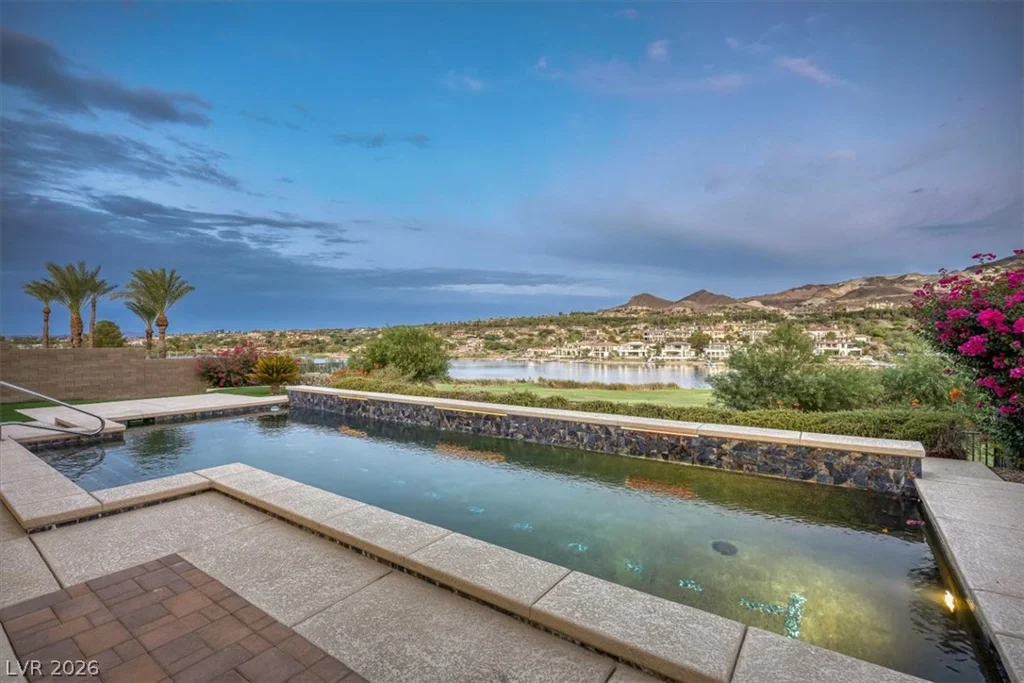72 Bella Lago, Henderson, NV 89011
