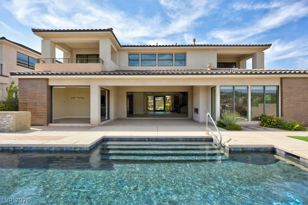 72 Bella Lago, Henderson, NV 89011