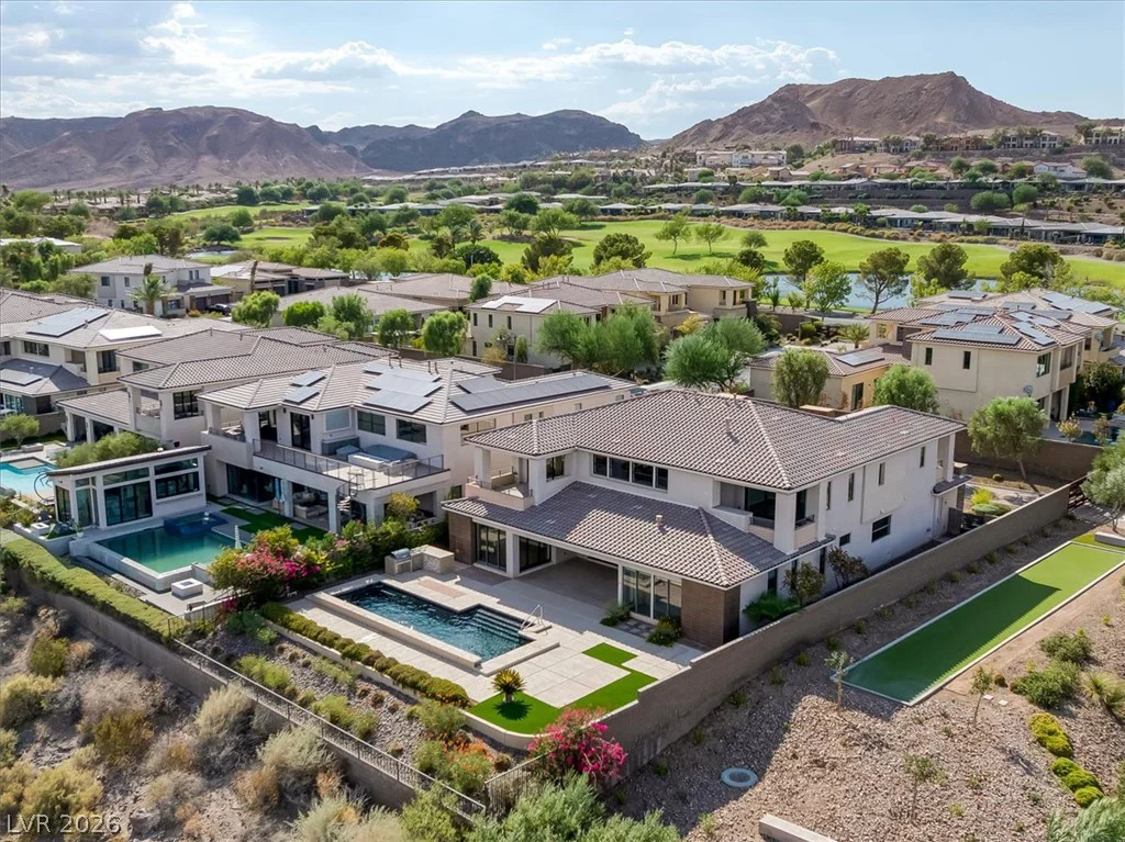 72 Bella Lago, Henderson, NV 89011