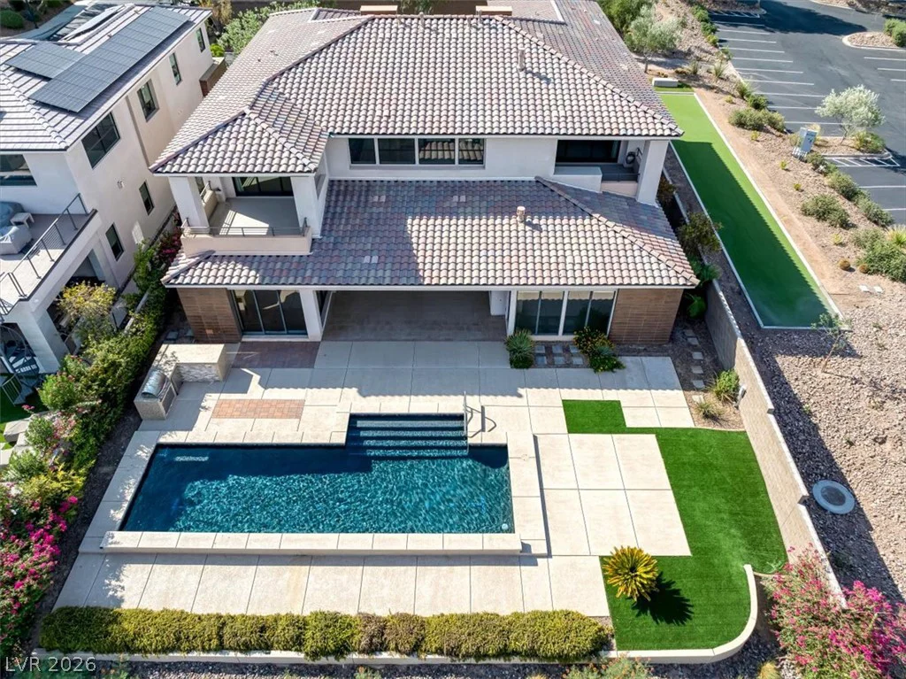72 Bella Lago, Henderson, NV 89011