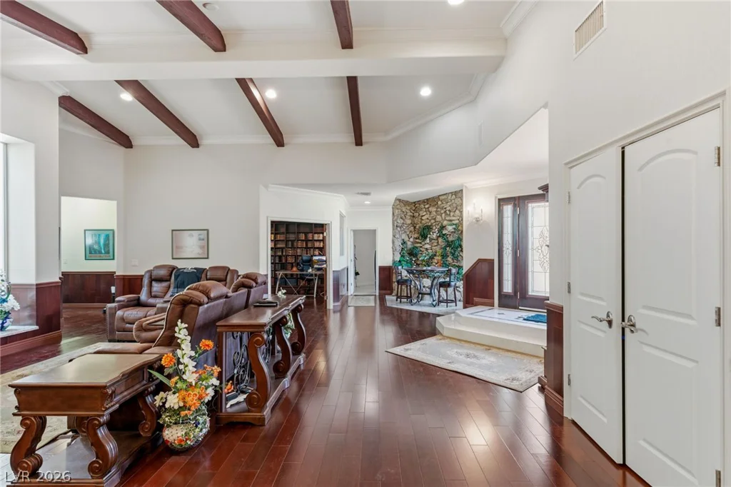 6131 Grand Teton, Las Vegas, NV 89131