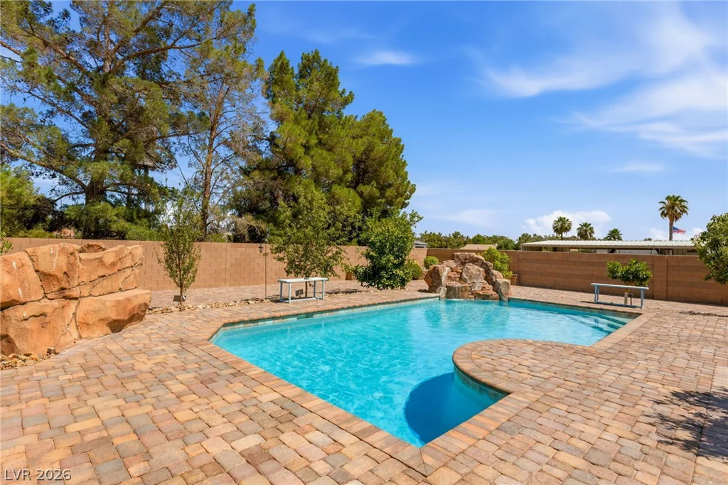6131 Grand Teton, Las Vegas, NV 89131