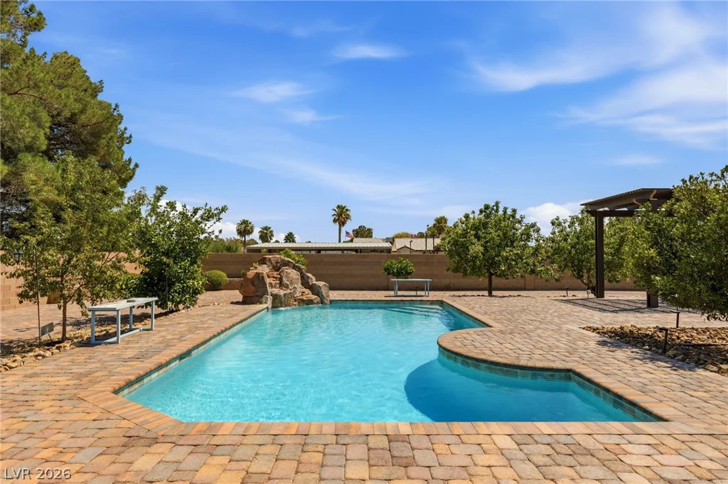 6131 Grand Teton, Las Vegas, NV 89131