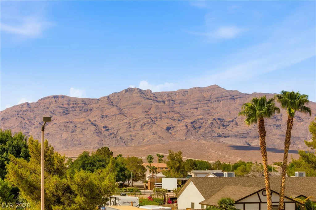 6131 Grand Teton, Las Vegas, NV 89131