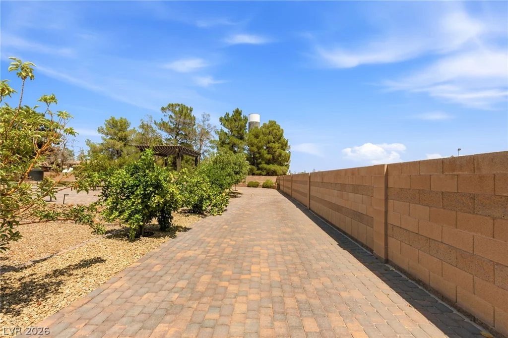6131 Grand Teton, Las Vegas, NV 89131