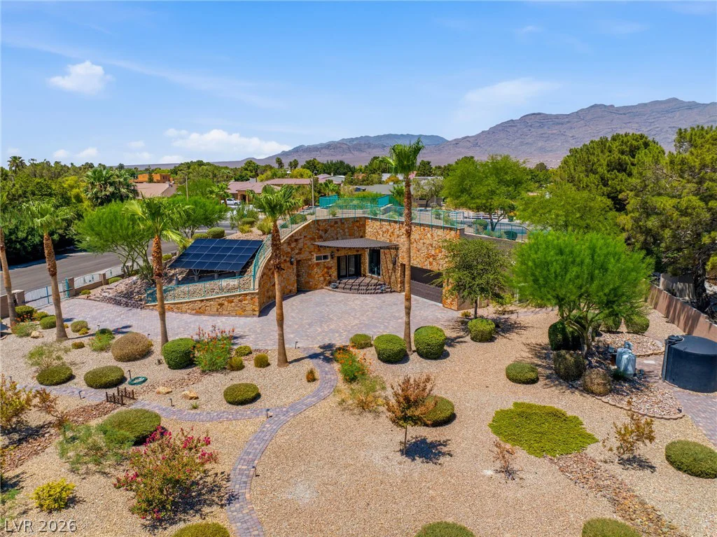 6131 Grand Teton, Las Vegas, NV 89131
