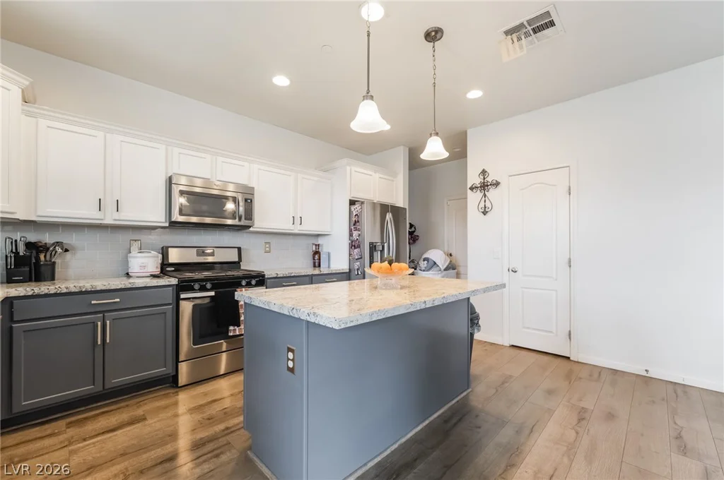 1104 Strada Cristallo, Henderson, NV 89011