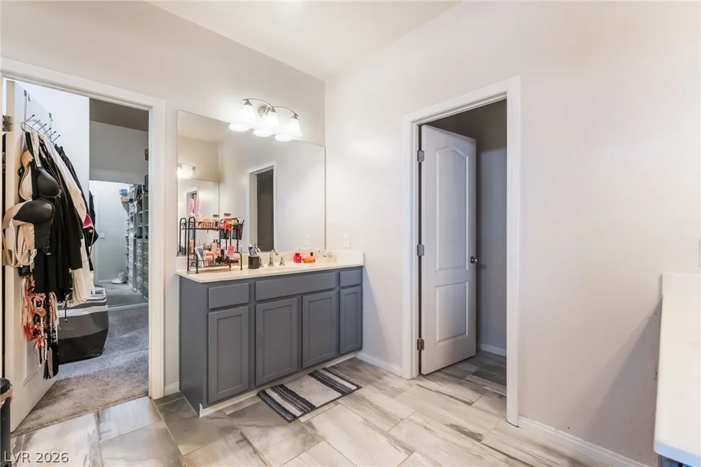 1104 Strada Cristallo, Henderson, NV 89011