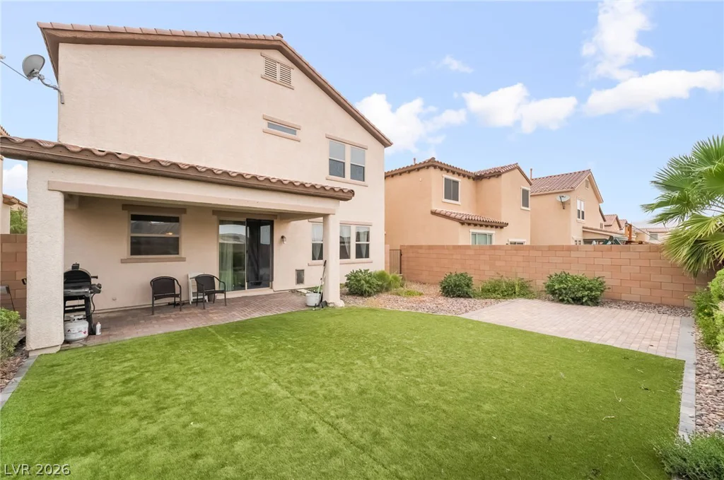 1104 Strada Cristallo, Henderson, NV 89011