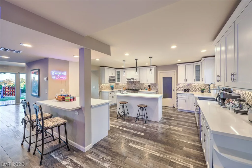 3624 Edmond, Las Vegas, NV 89103