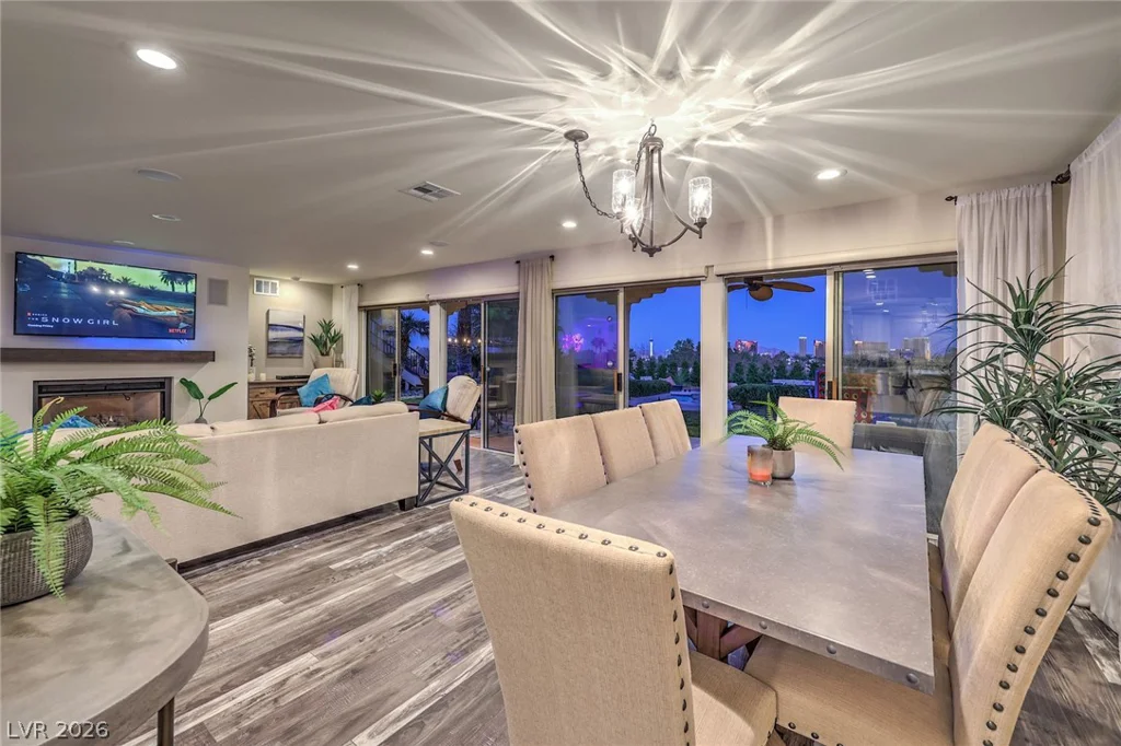 3624 Edmond, Las Vegas, NV 89103