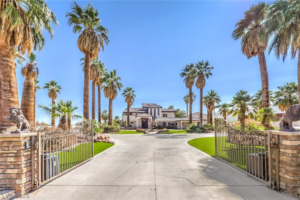 3624 Edmond, Las Vegas, NV 89103