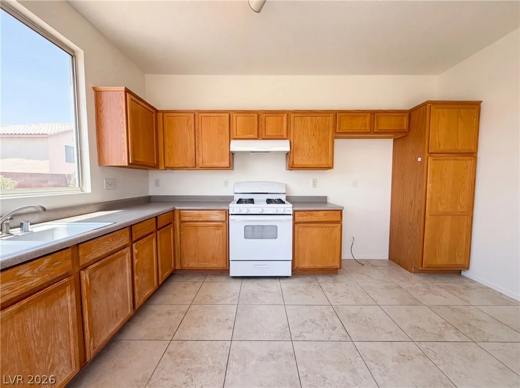521 Quail Bird, Henderson, NV 89052