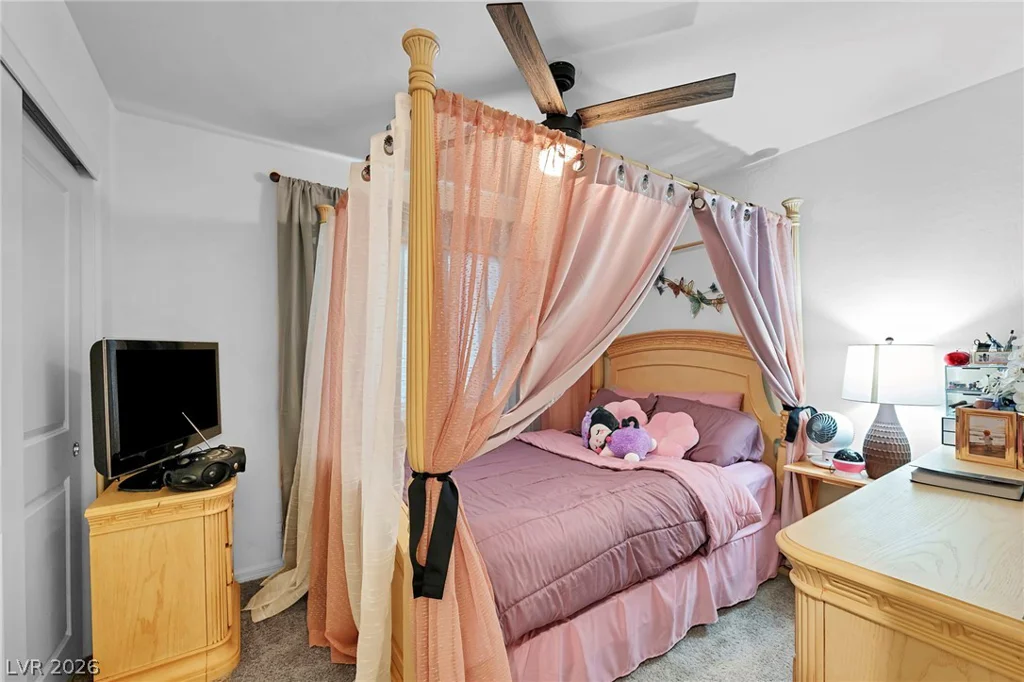 4215 Gold Desert, North Las Vegas, NV 89032