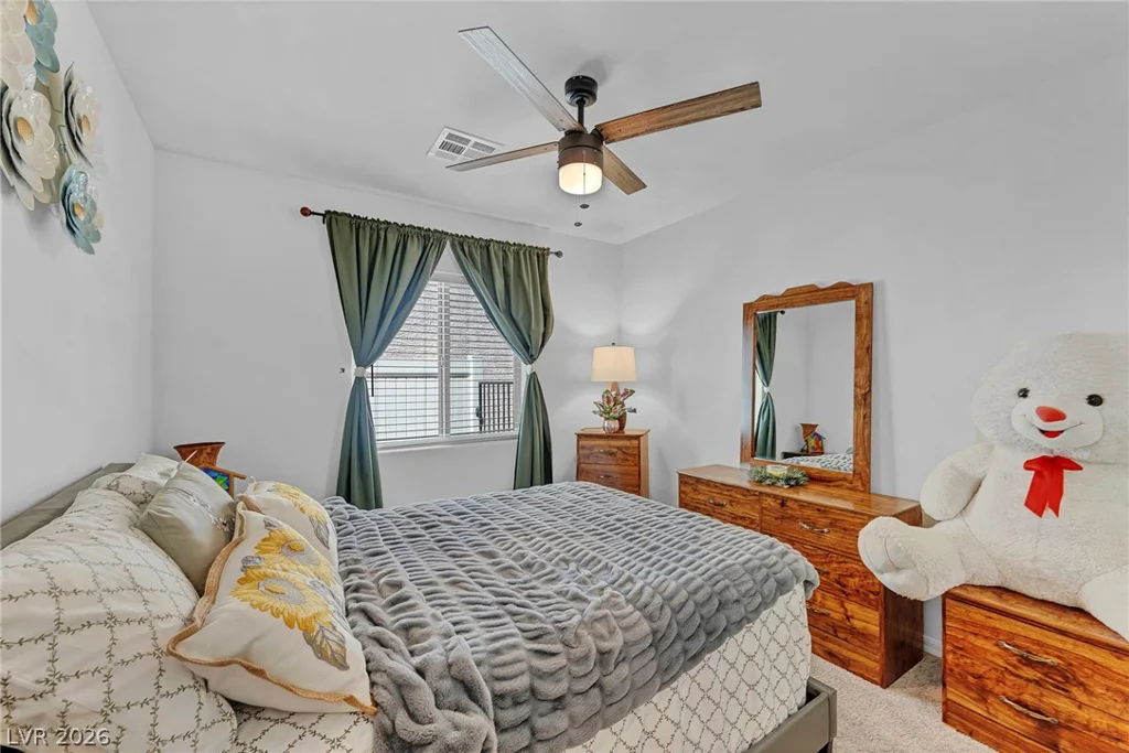 4215 Gold Desert, North Las Vegas, NV 89032