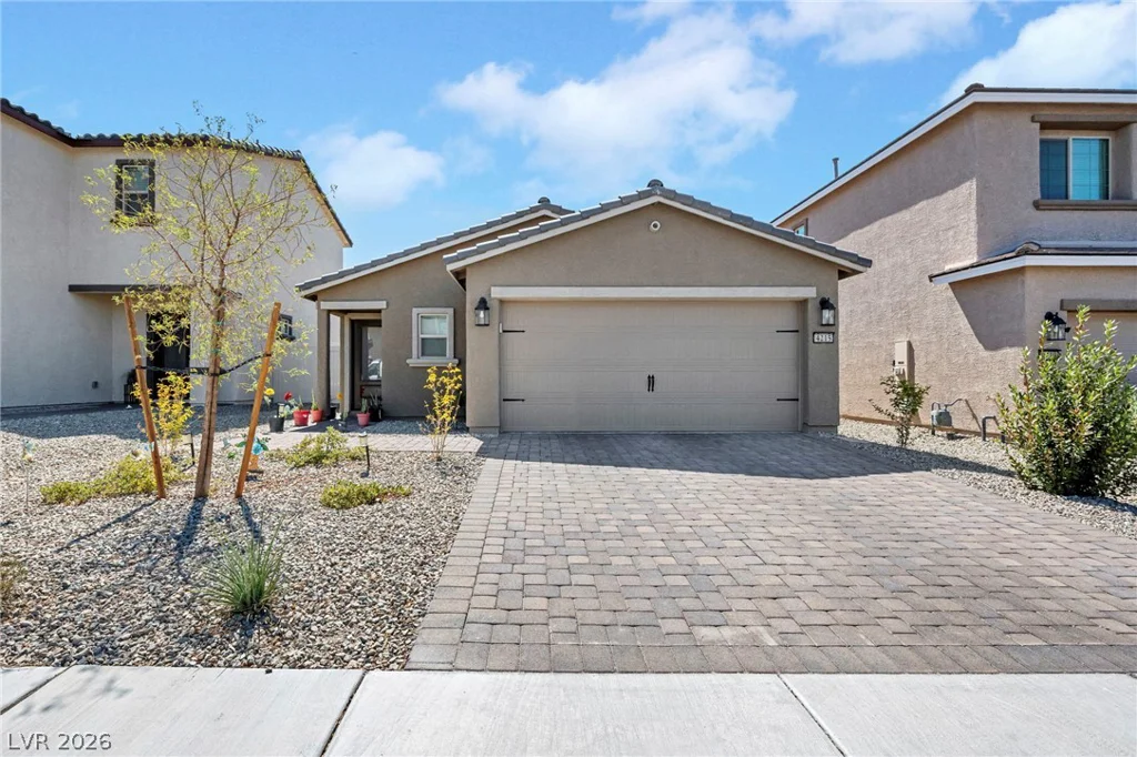 4215 Gold Desert, North Las Vegas, NV 89032