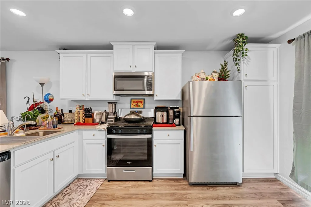 4215 Gold Desert, North Las Vegas, NV 89032