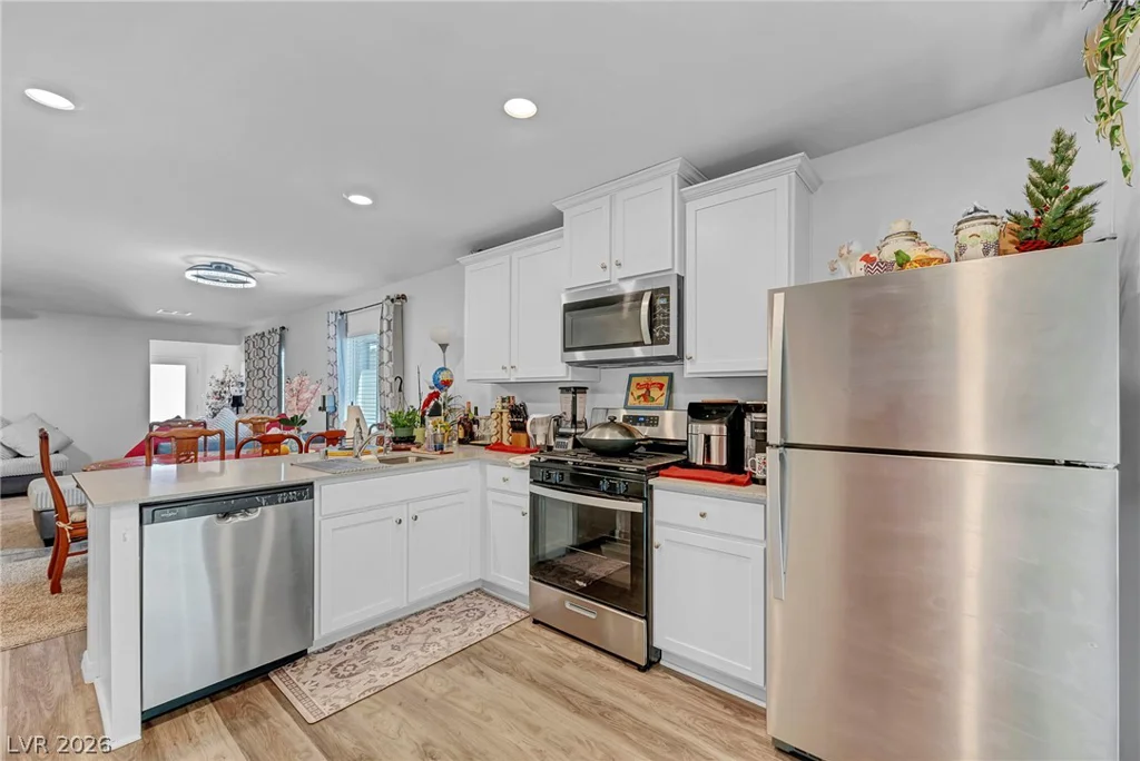4215 Gold Desert, North Las Vegas, NV 89032