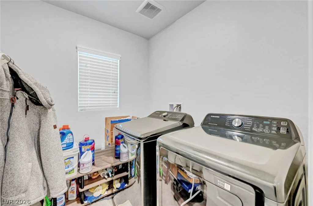 4215 Gold Desert, North Las Vegas, NV 89032