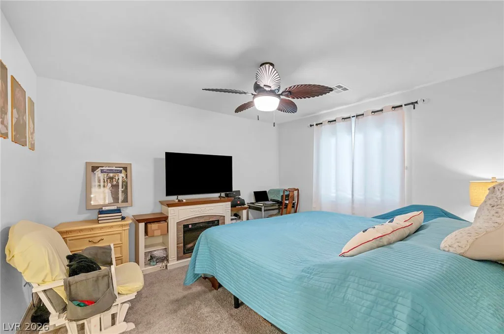 4215 Gold Desert, North Las Vegas, NV 89032