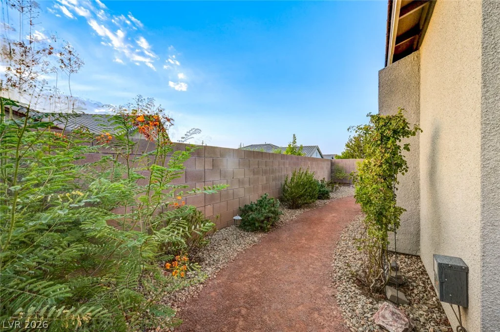 1167 Water, Henderson, NV 89011