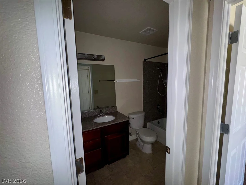 2451 Rainbow, Las Vegas, NV 89108